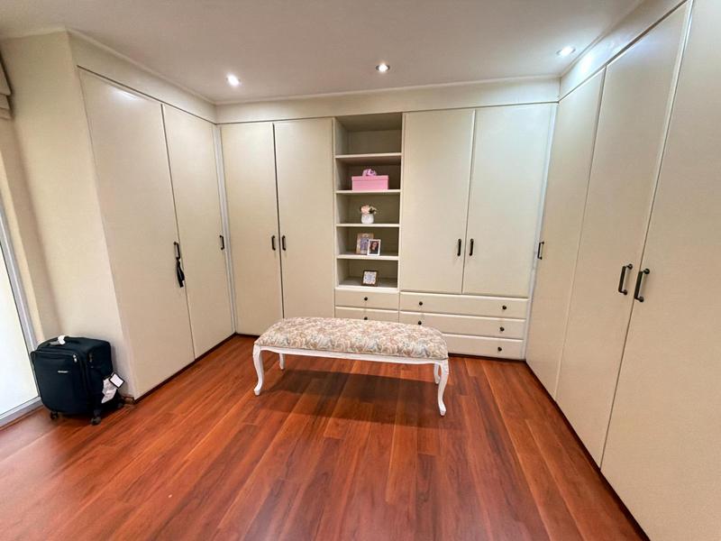 To Let 5 Bedroom Property for Rent in Bryanston Gauteng