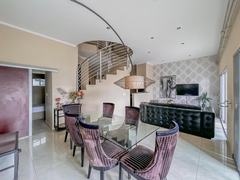 To Let 3 Bedroom Property for Rent in Sandhurst Gauteng