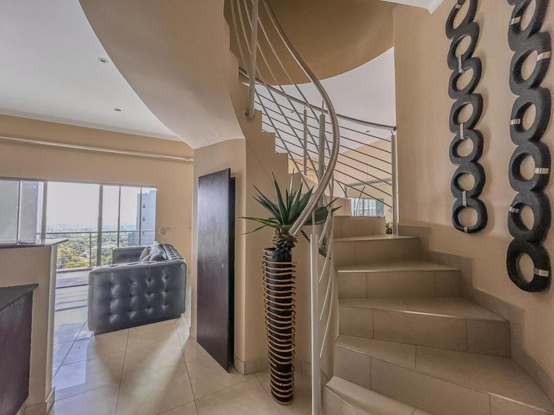 To Let 3 Bedroom Property for Rent in Sandhurst Gauteng