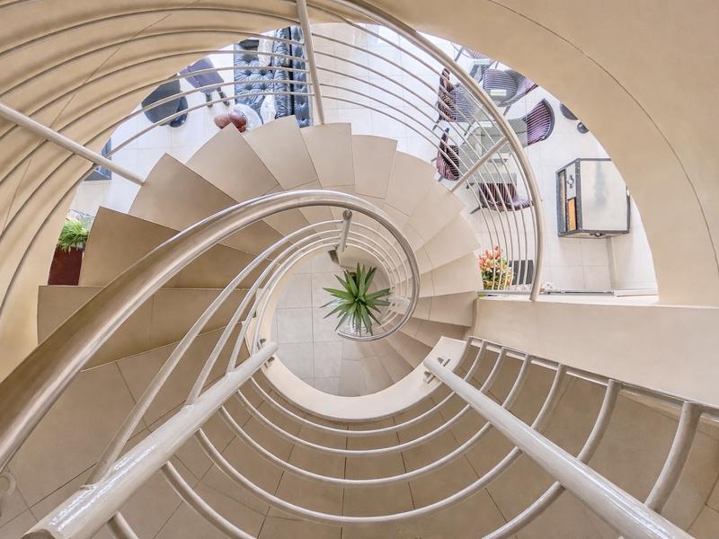 To Let 3 Bedroom Property for Rent in Sandhurst Gauteng