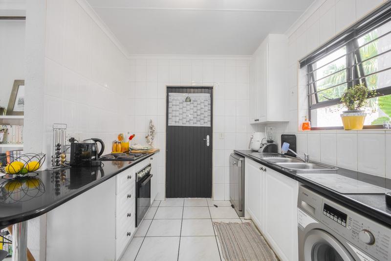 2 Bedroom Property for Sale in Beverley Gauteng