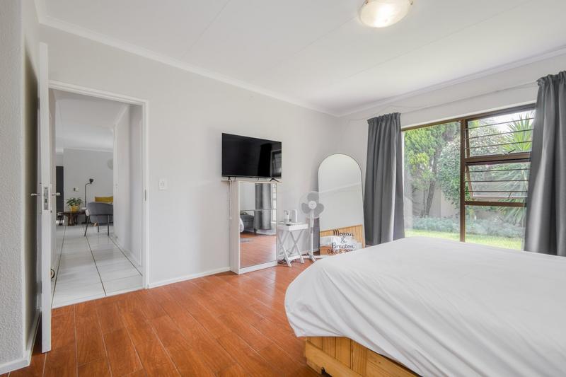 2 Bedroom Property for Sale in Beverley Gauteng