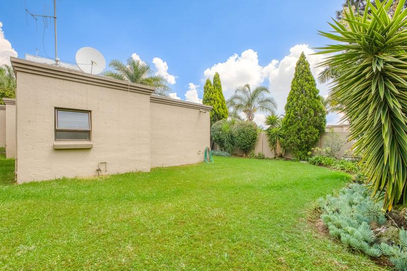 2 Bedroom Property for Sale in Beverley Gauteng