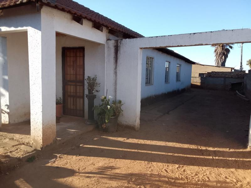 3 Bedroom Property for Sale in Lenasia Gauteng