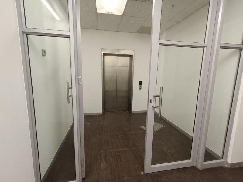 To Let commercial Property for Rent in Constantia Kloof Gauteng