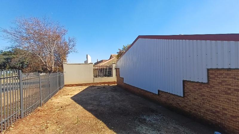 To Let commercial Property for Rent in Highveld Technopark Gauteng