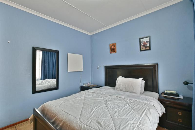 2 Bedroom Property for Sale in Winchester Hills Gauteng