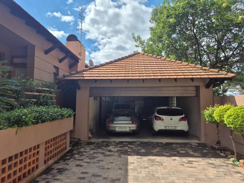 To Let 6 Bedroom Property for Rent in Muckleneuk Gauteng
