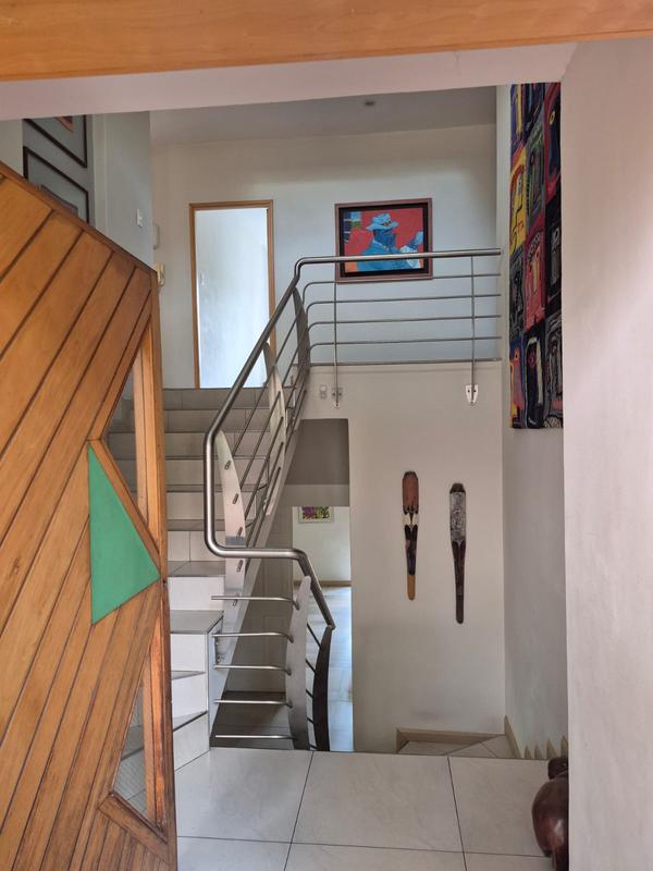 To Let 6 Bedroom Property for Rent in Muckleneuk Gauteng