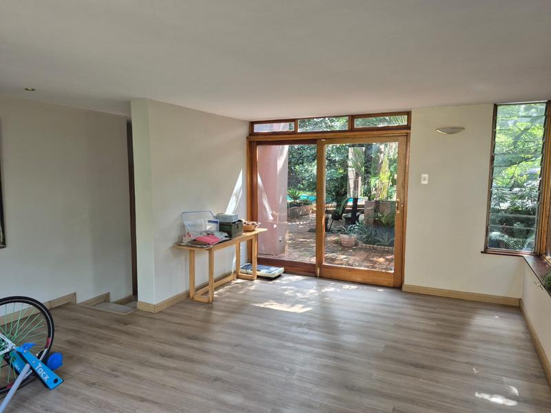 To Let 6 Bedroom Property for Rent in Muckleneuk Gauteng