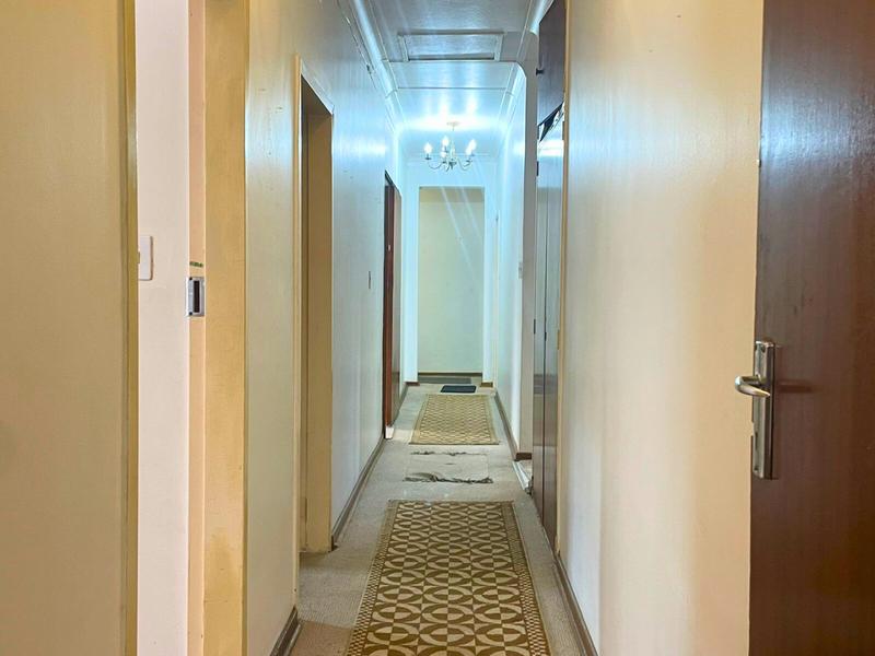 5 Bedroom Property for Sale in Birchleigh Gauteng