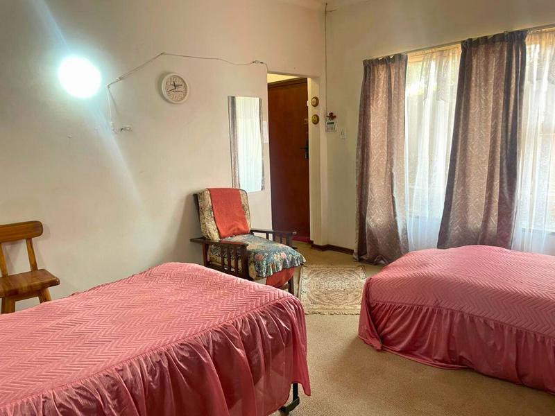 5 Bedroom Property for Sale in Birchleigh Gauteng