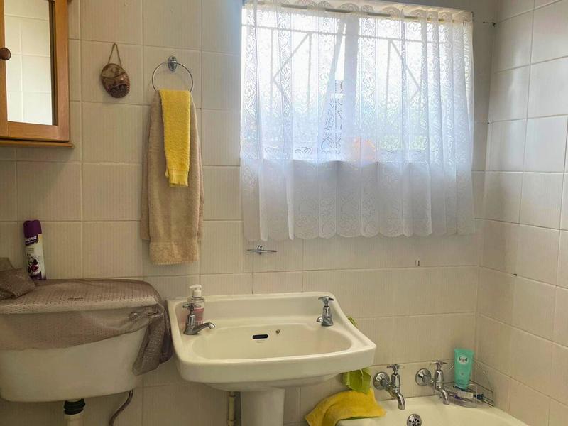 5 Bedroom Property for Sale in Birchleigh Gauteng