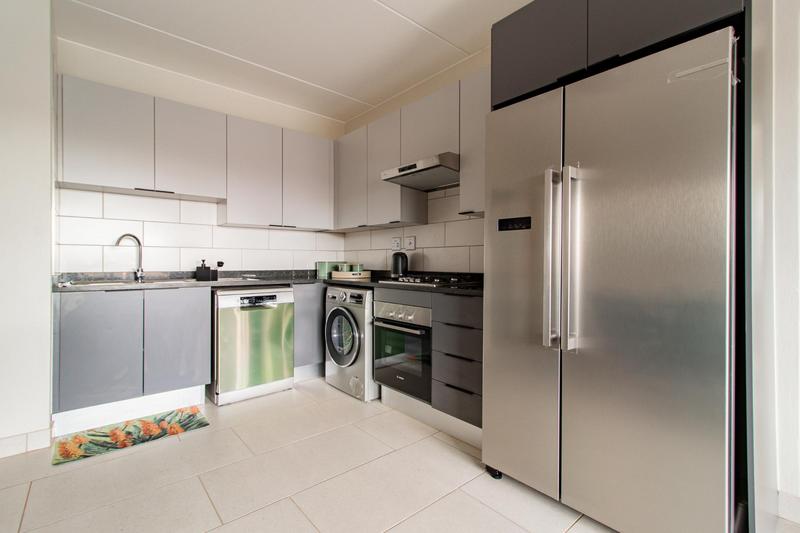 To Let 2 Bedroom Property for Rent in Bedford Gardens Gauteng