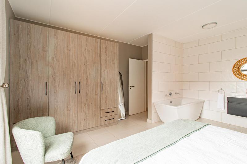 To Let 2 Bedroom Property for Rent in Bedford Gardens Gauteng