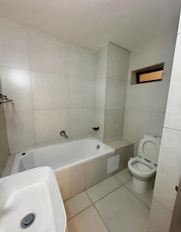 To Let 2 Bedroom Property for Rent in Illovo Gauteng