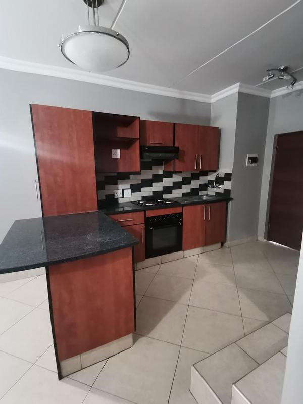 To Let 2 Bedroom Property for Rent in Eastleigh Ridge Gauteng