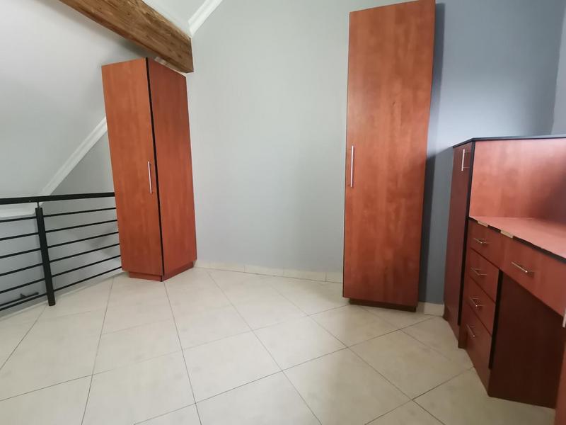 To Let 2 Bedroom Property for Rent in Eastleigh Ridge Gauteng