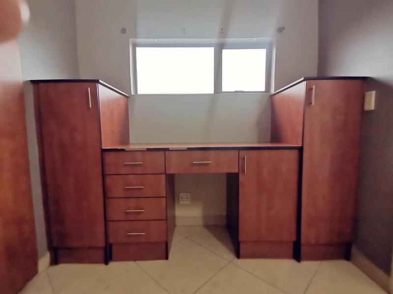 To Let 2 Bedroom Property for Rent in Eastleigh Ridge Gauteng
