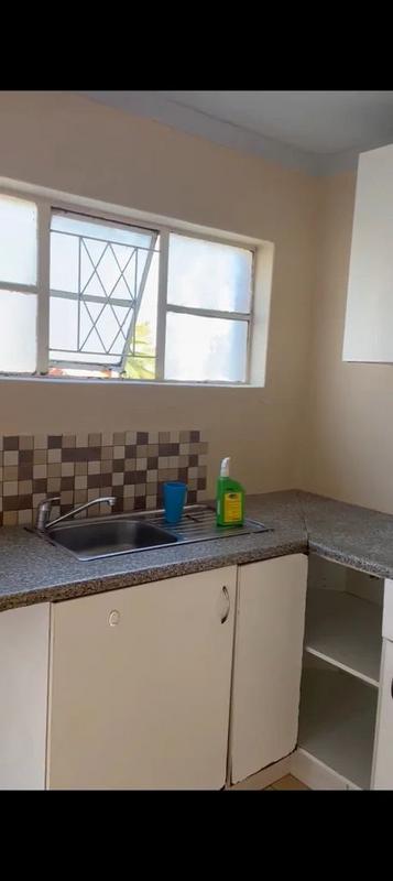 To Let 1 Bedroom Property for Rent in Symhurst Gauteng