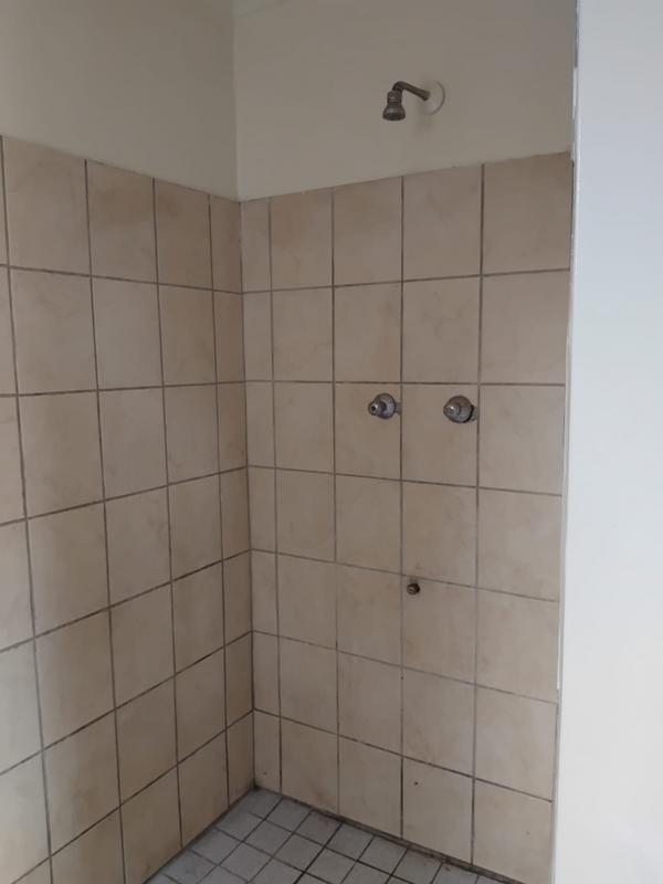 1 Bedroom Property for Sale in Vosloorus Ext 3 Gauteng