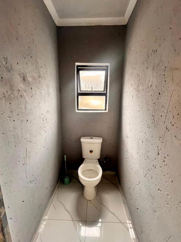 To Let 0 Bedroom Property for Rent in Dobsonville Gauteng