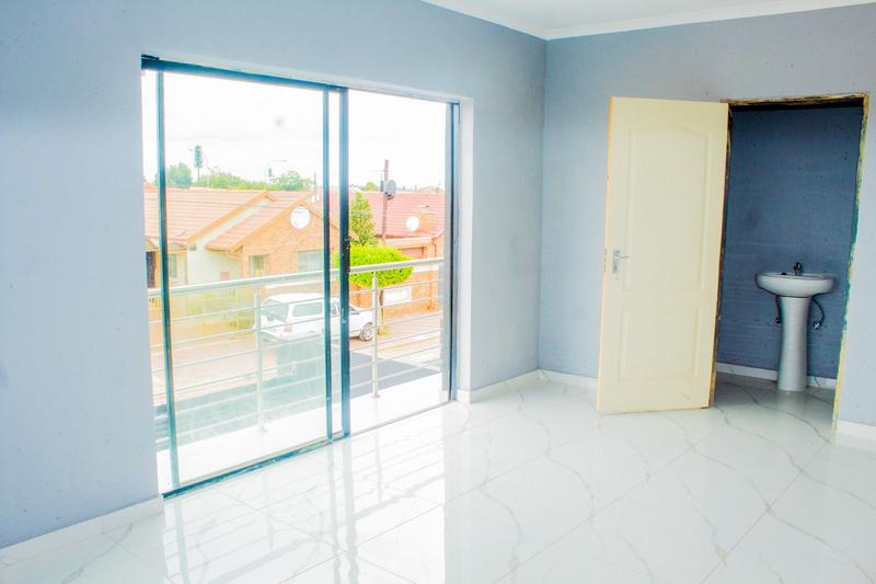 To Let 0 Bedroom Property for Rent in Dobsonville Gauteng