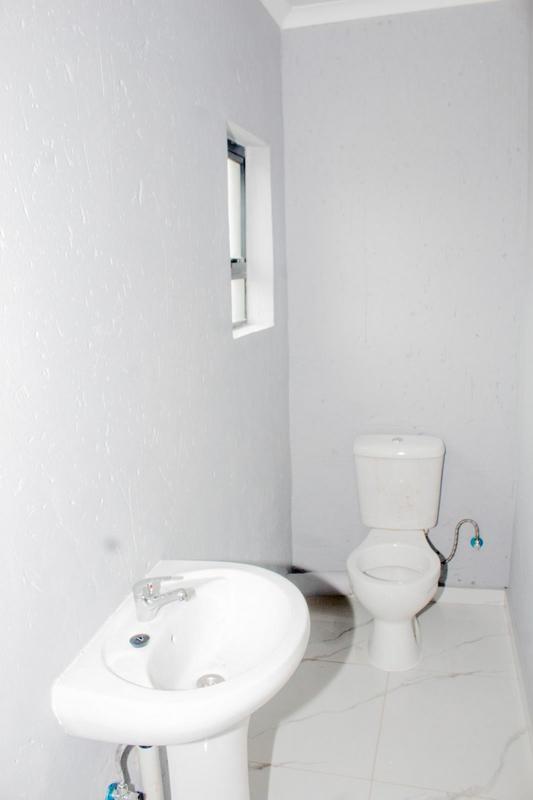 To Let 0 Bedroom Property for Rent in Dobsonville Gauteng