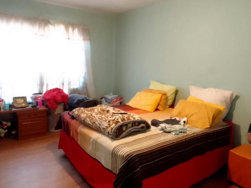 4 Bedroom Property for Sale in Meadowlands Gauteng