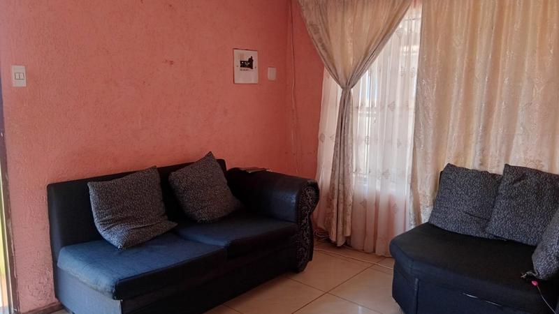 3 Bedroom Property for Sale in Protea Glen Gauteng