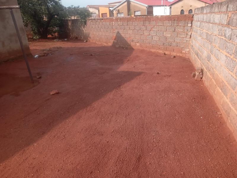 2 Bedroom Property for Sale in Siluma View Gauteng