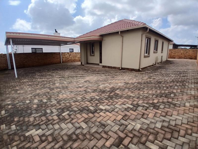 3 Bedroom Property for Sale in The Orchards Gauteng