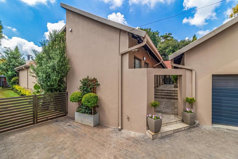 4 Bedroom Property for Sale in Bedfordview Gauteng
