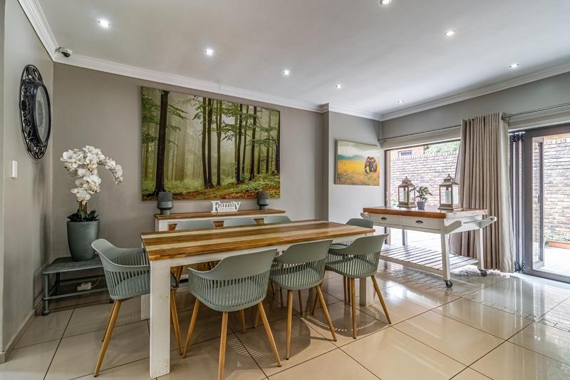 4 Bedroom Property for Sale in Bedfordview Gauteng