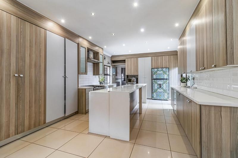 4 Bedroom Property for Sale in Bedfordview Gauteng