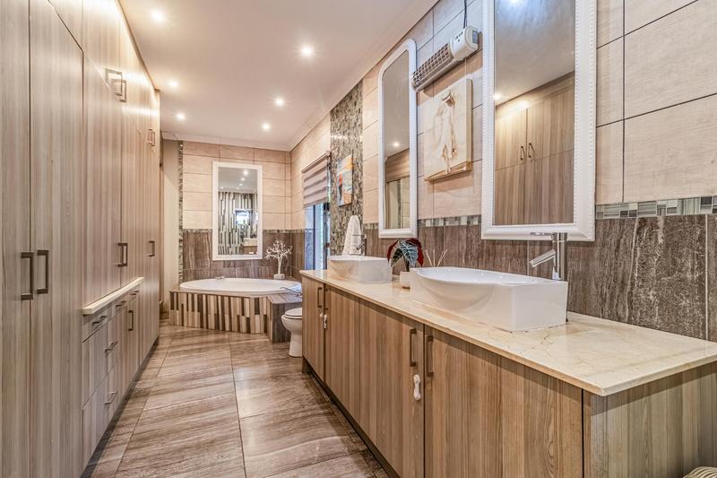 4 Bedroom Property for Sale in Bedfordview Gauteng