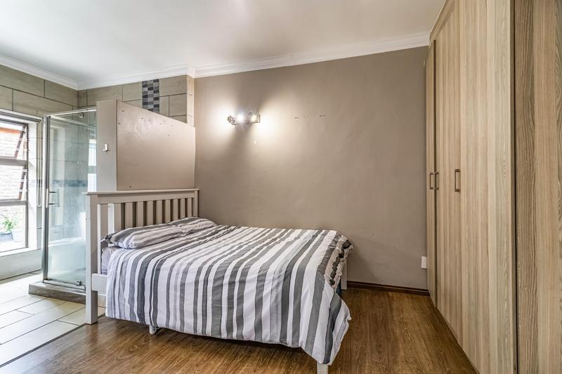 4 Bedroom Property for Sale in Bedfordview Gauteng