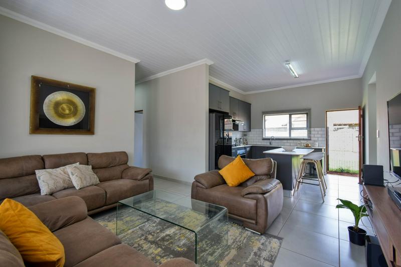 3 Bedroom Property for Sale in Annlin Gauteng