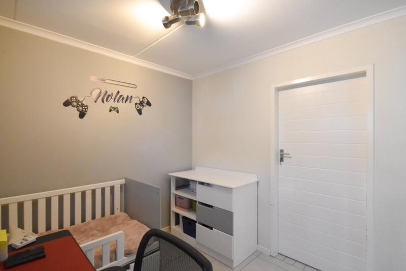 2 Bedroom Property for Sale in Golden Fields Estate Gauteng