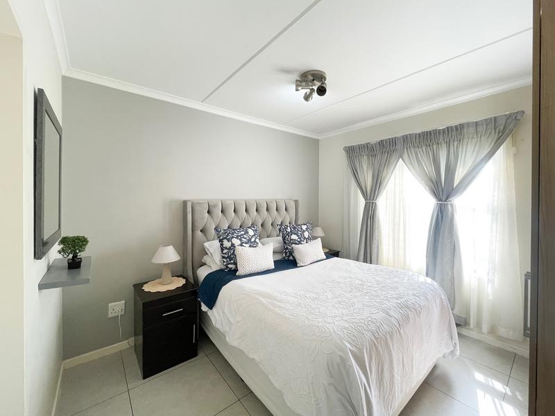 2 Bedroom Property for Sale in Golden Fields Estate Gauteng