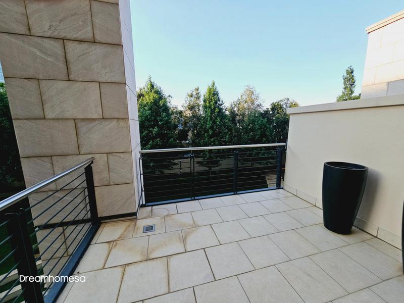 To Let 2 Bedroom Property for Rent in Sandton Central Gauteng