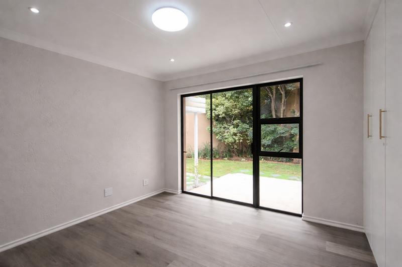 To Let 2 Bedroom Property for Rent in Waterkloof Ridge Gauteng