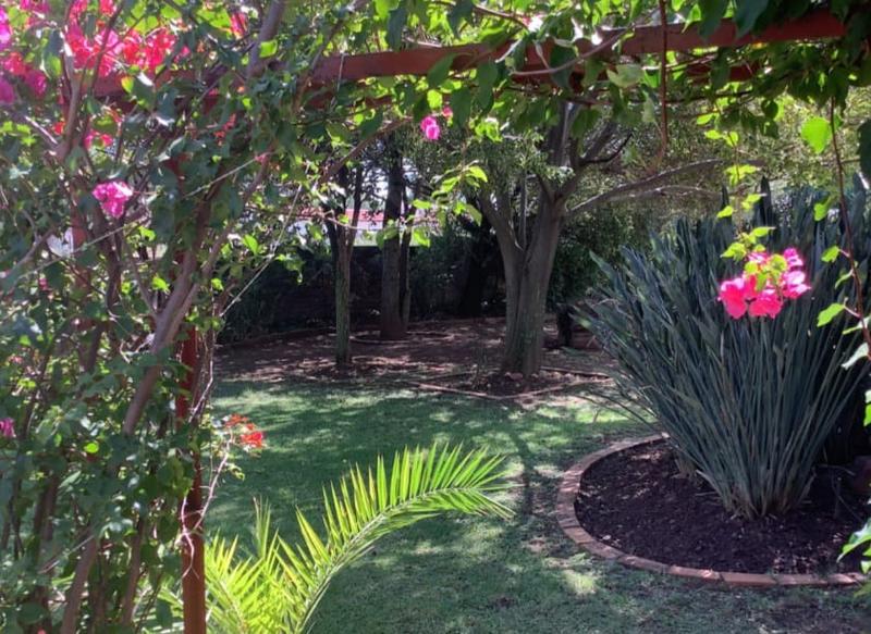 4 Bedroom Property for Sale in Brackenhurst Gauteng