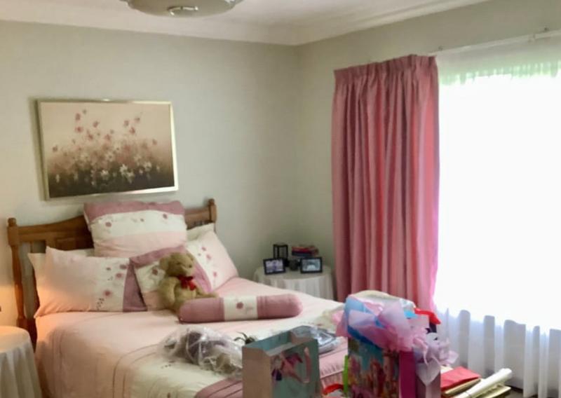 4 Bedroom Property for Sale in Brackenhurst Gauteng