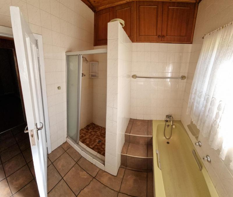 To Let 4 Bedroom Property for Rent in Dalview Gauteng