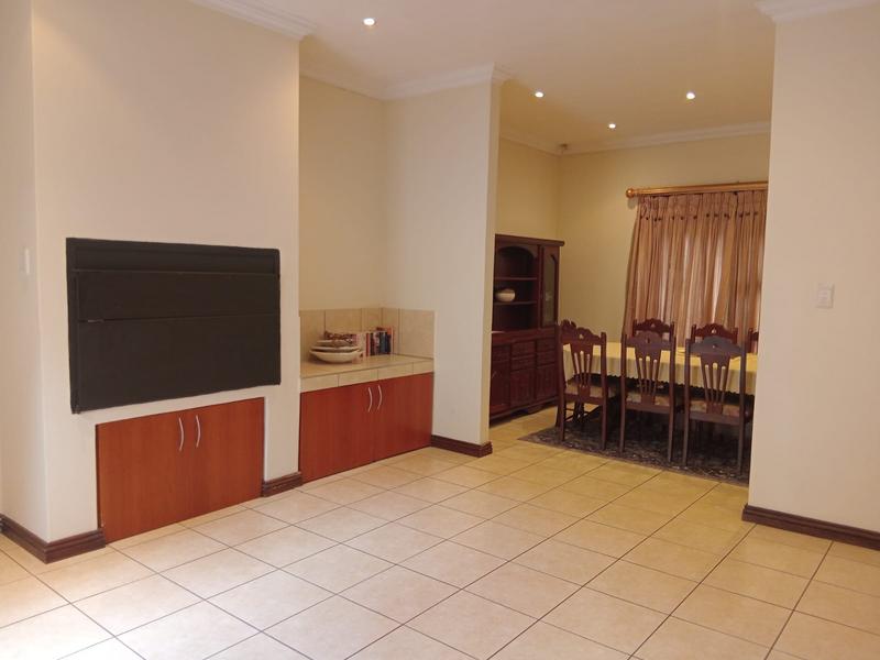 4 Bedroom Property for Sale in Wierda Park Gauteng