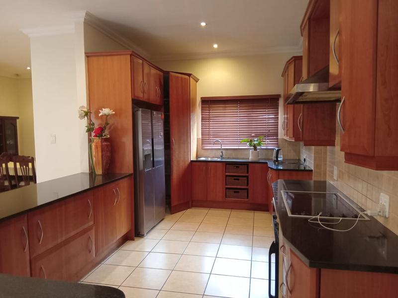 4 Bedroom Property for Sale in Wierda Park Gauteng