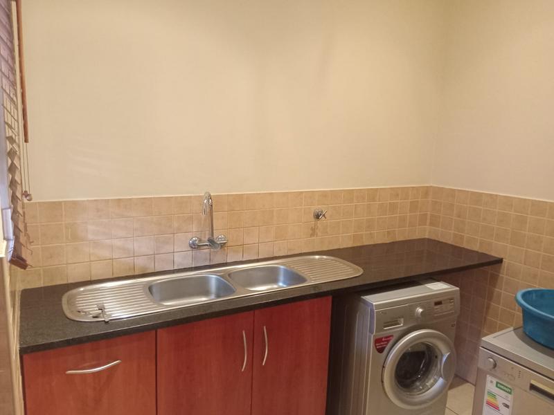 4 Bedroom Property for Sale in Wierda Park Gauteng