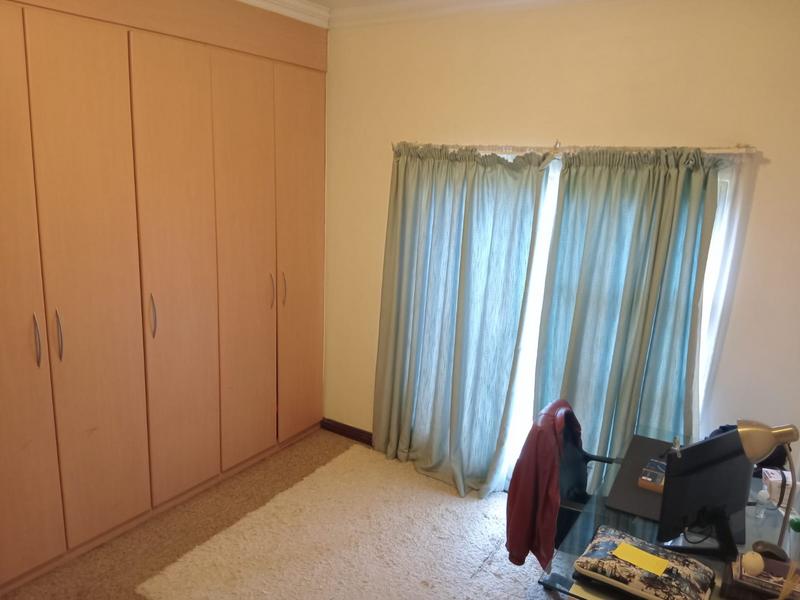 4 Bedroom Property for Sale in Wierda Park Gauteng