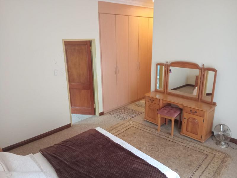 4 Bedroom Property for Sale in Wierda Park Gauteng